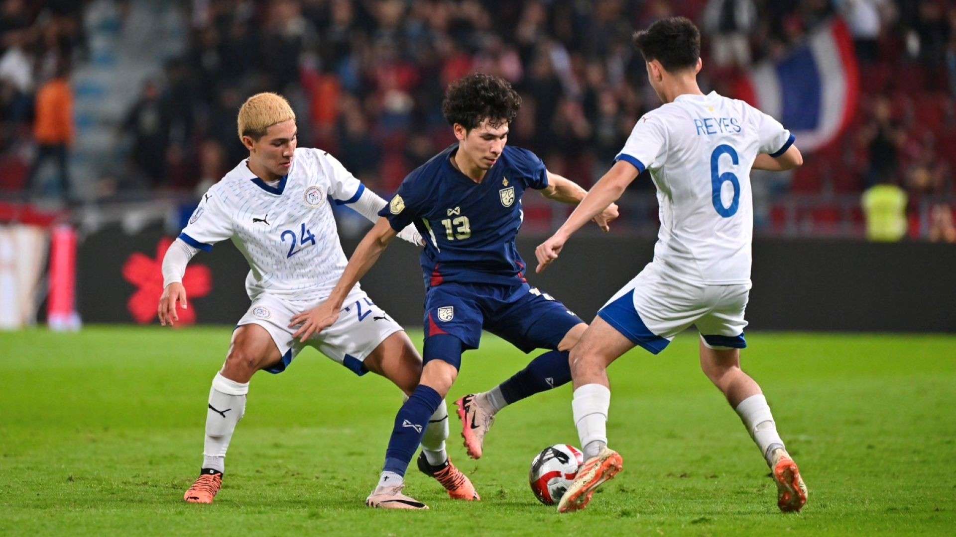 却凭借敏锐 却凭借敏锐