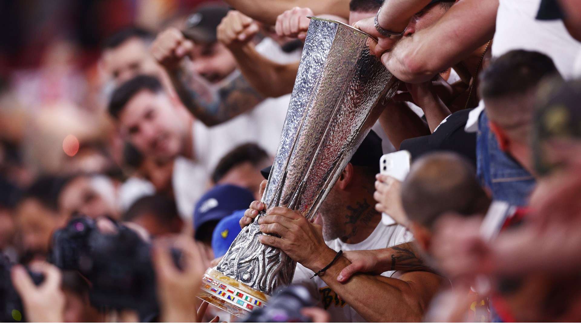 成功压制住 成功压制住